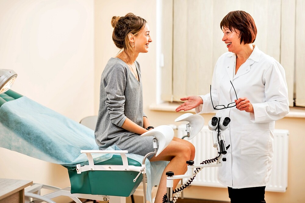 6 Things Your Gynecologist Should Never Do